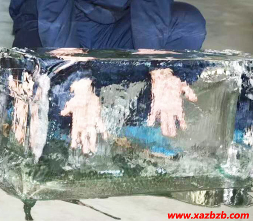 西安透明冰块.jpg 西安透明冰块.jpg